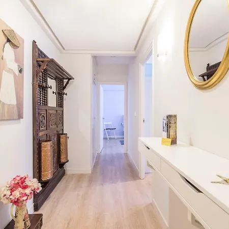 Apartment Zurriola - Beachside Comfort San Sebastian